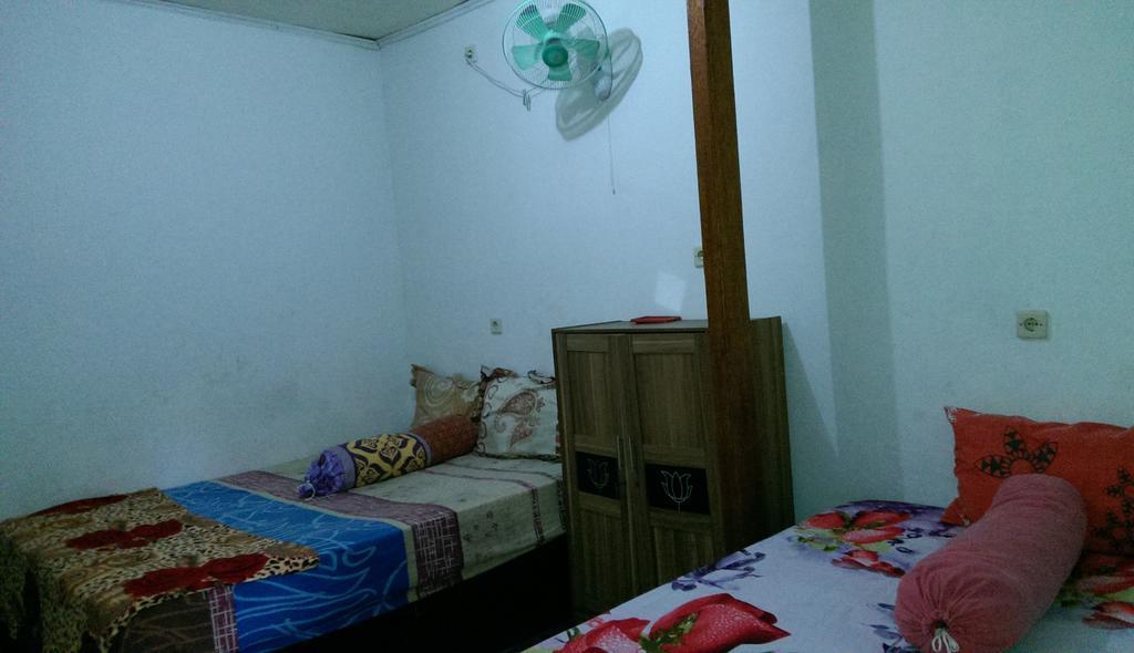 Diyah Homestay Kuta  Bilik gambar